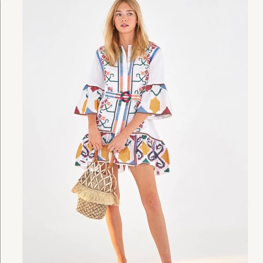 Farm Rio embroidered belted dress size Small.